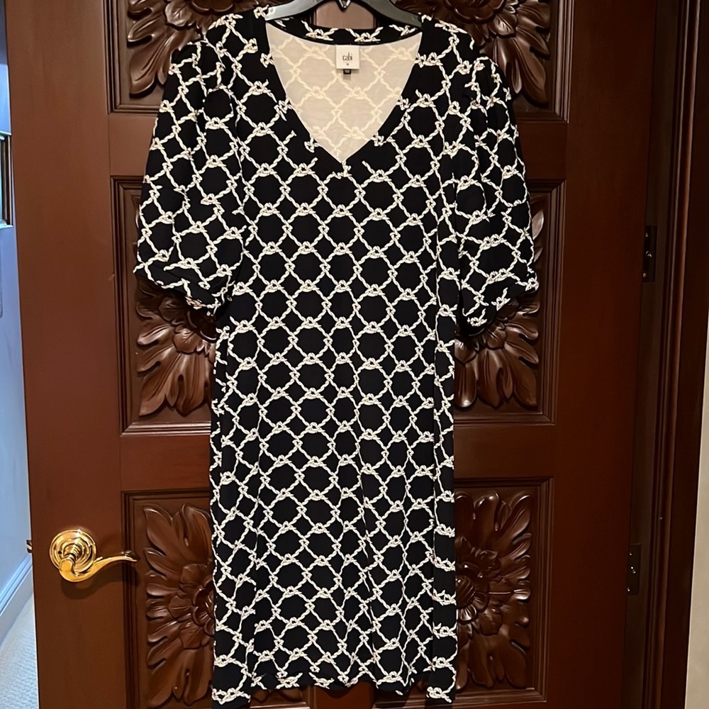 CAbi Navy and White Shift Dress Size M